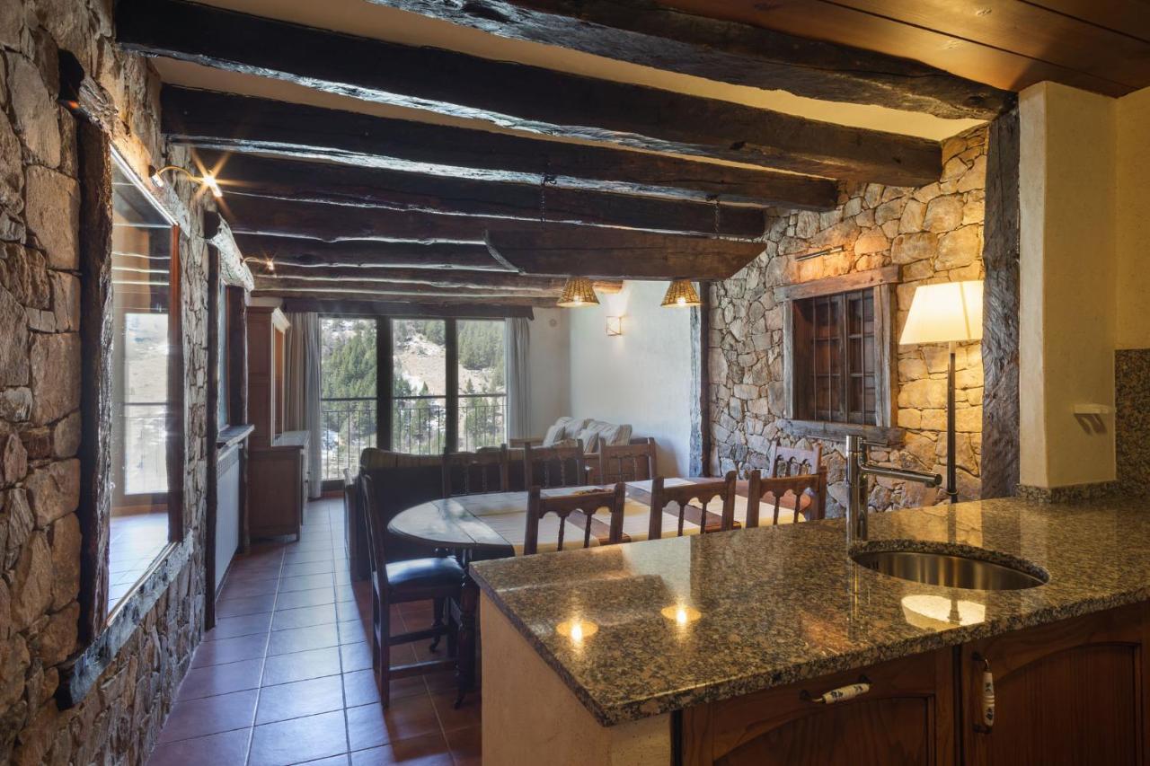 Apartaments Els Llacs Bordes d'Envalira Esterno foto